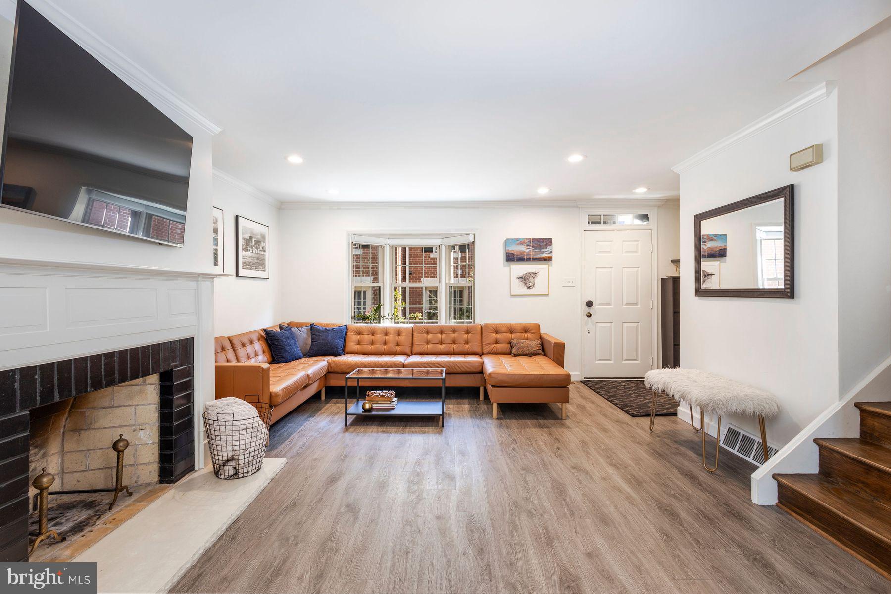 8708 PROSPECT AVENUE D14