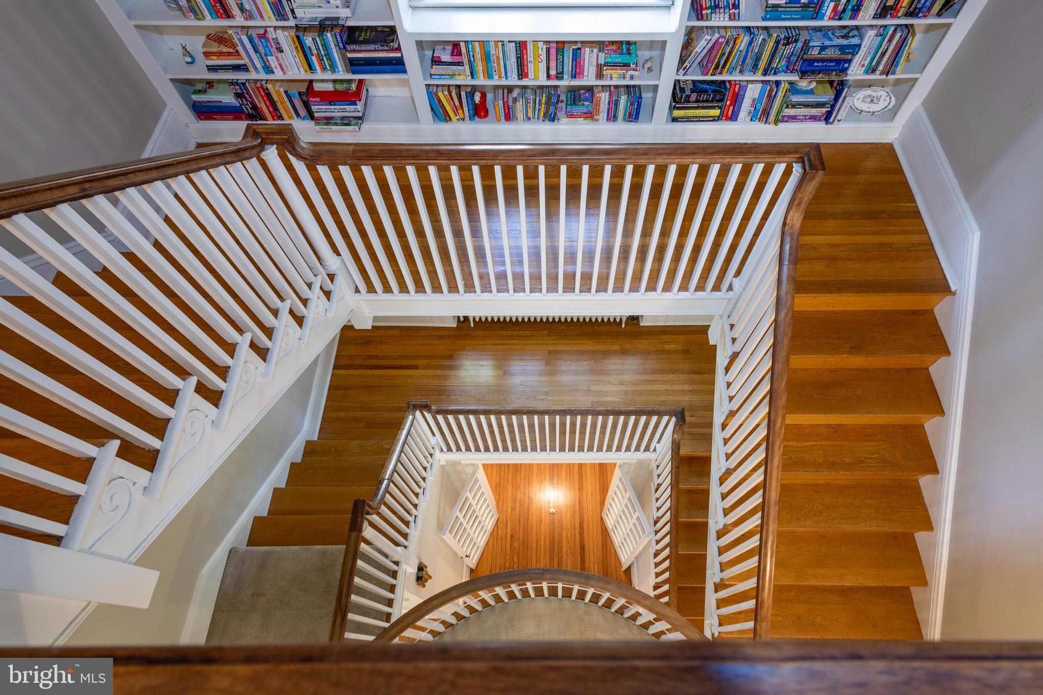 109 W MORELAND AVENUE