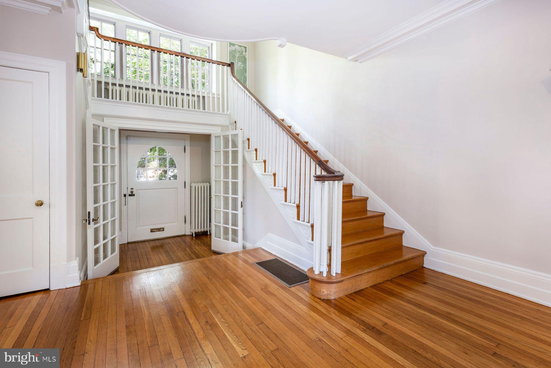 109 W MORELAND AVENUE