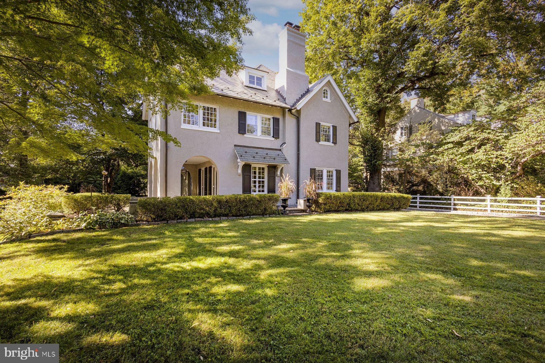109 W MORELAND AVENUE