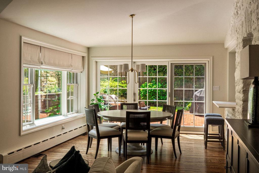 210 WHITEMARSH