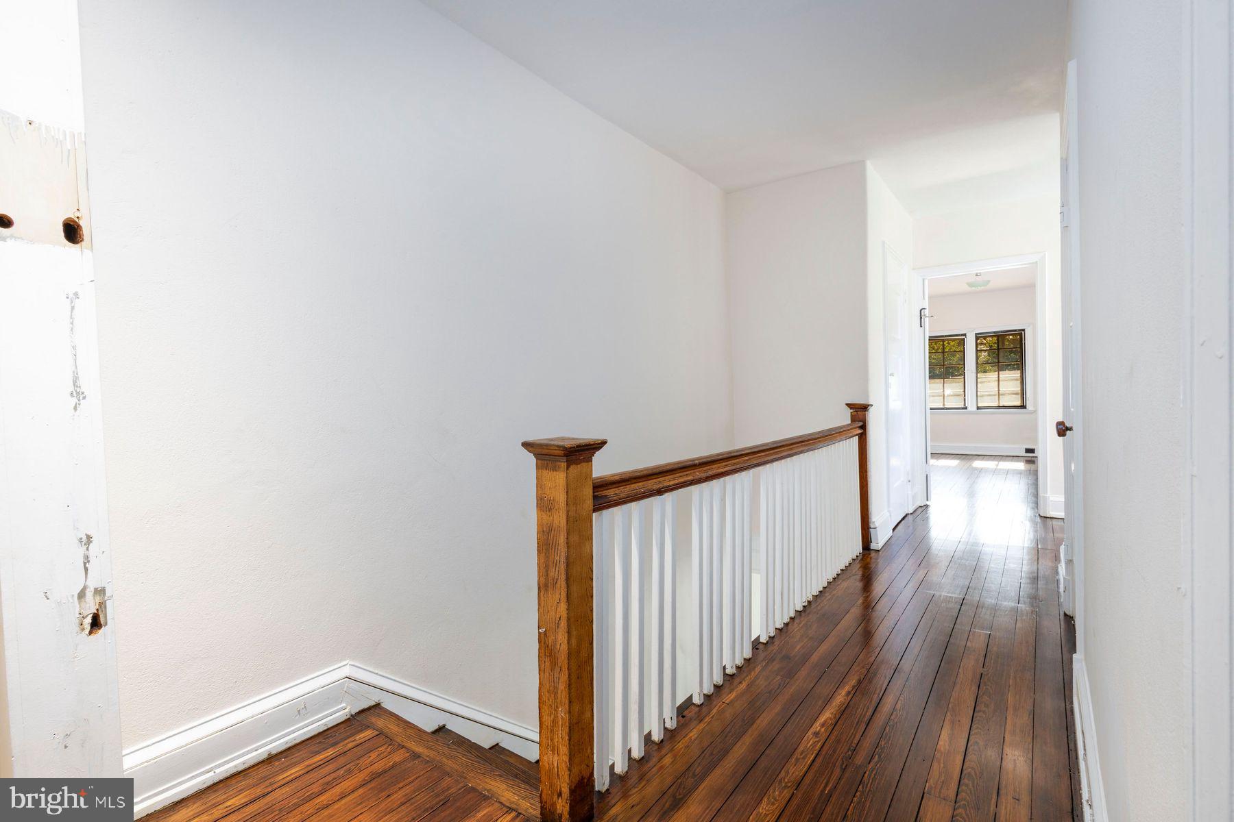 141 W UPSAL STREET