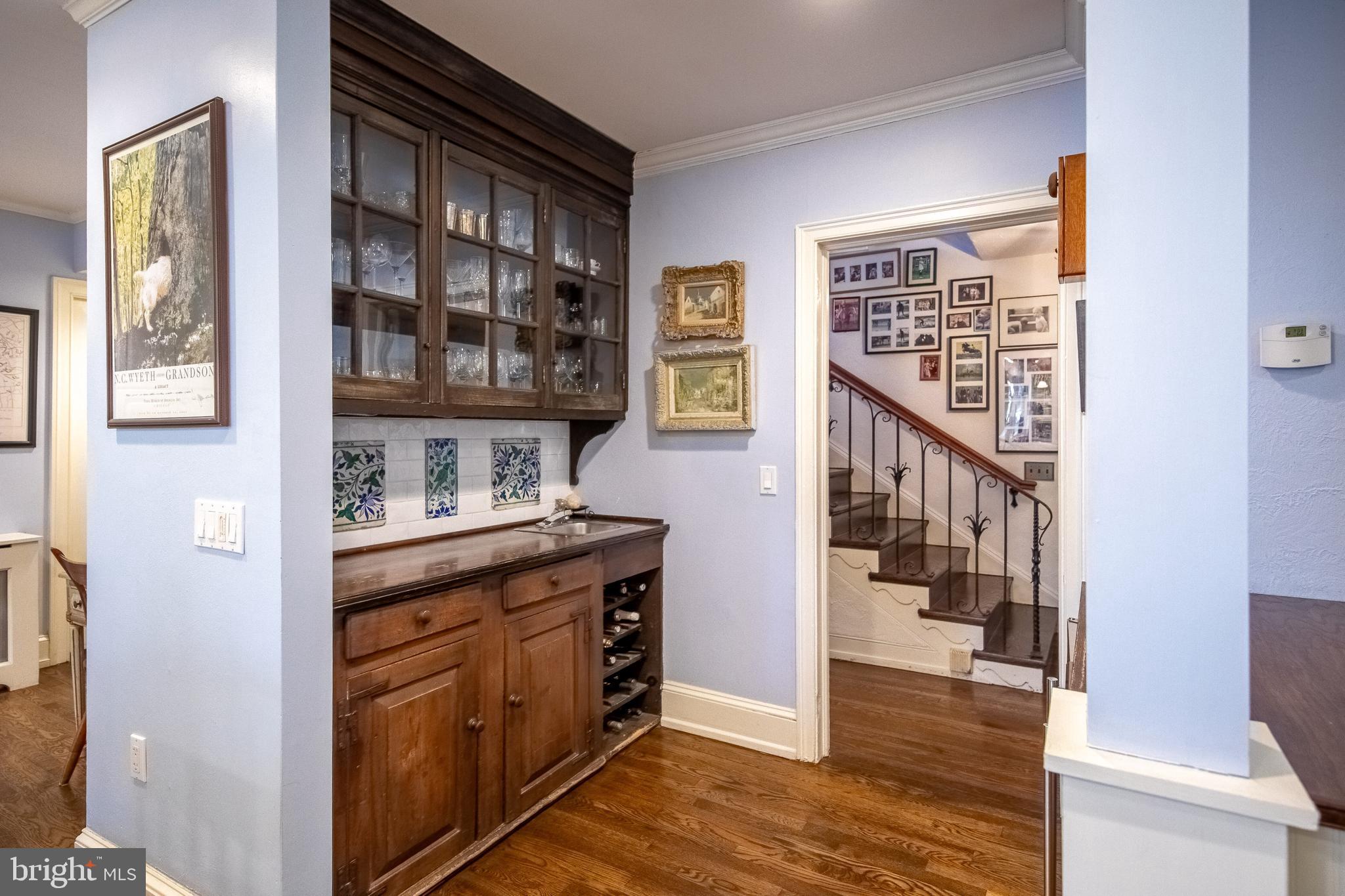 8401 SAINT MARTINS LANE