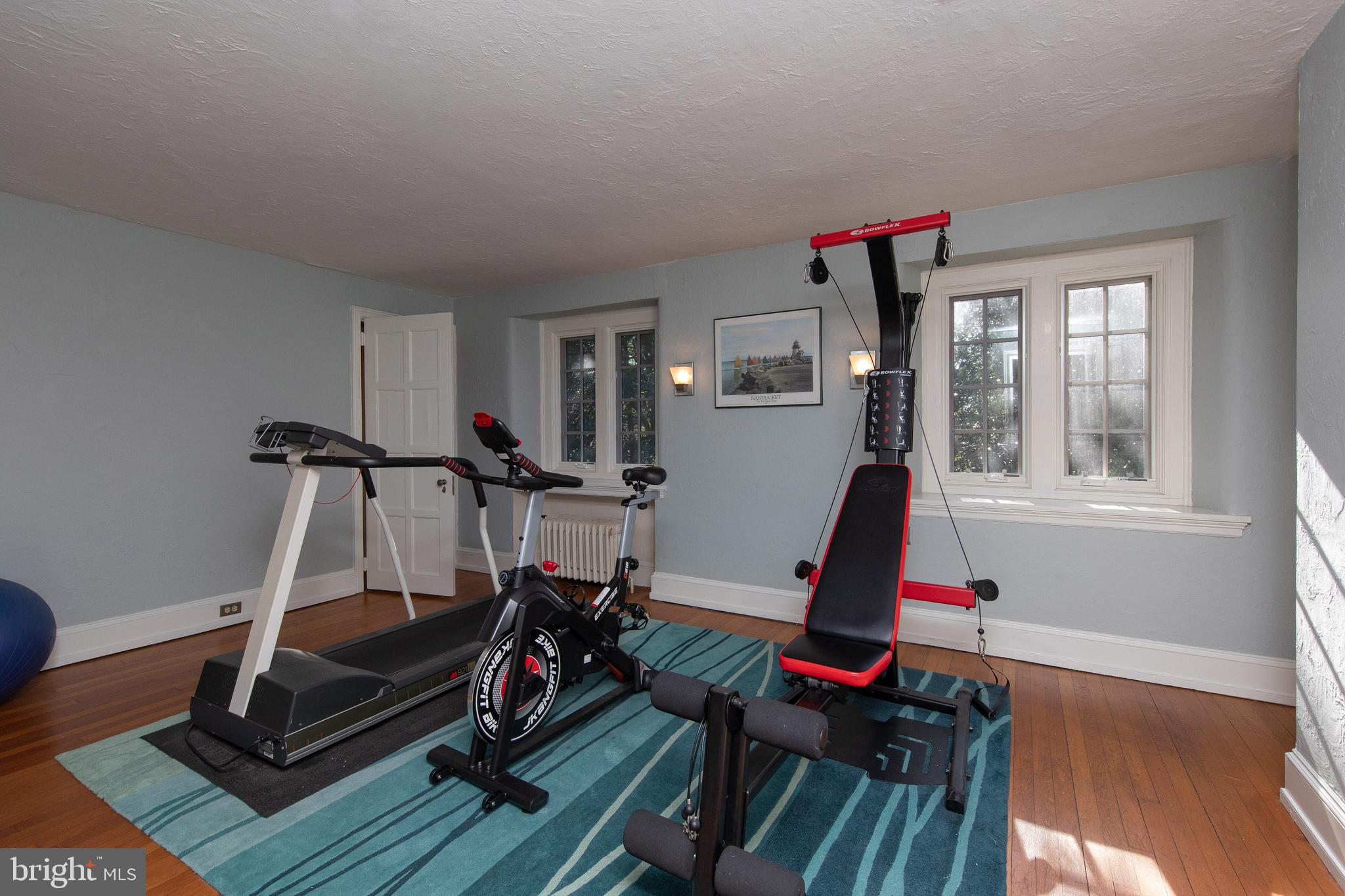 8401 SAINT MARTINS LANE