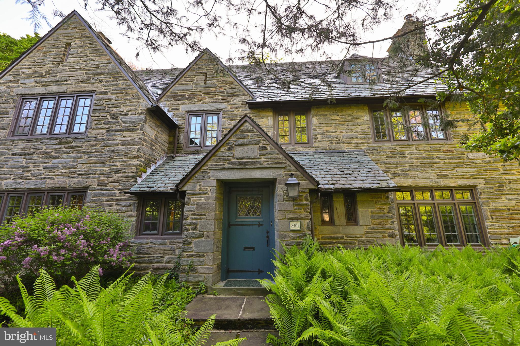 8401 SAINT MARTINS LANE