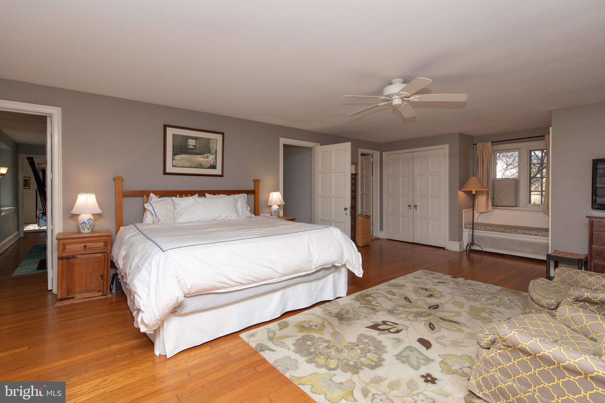 8401 SAINT MARTINS LANE