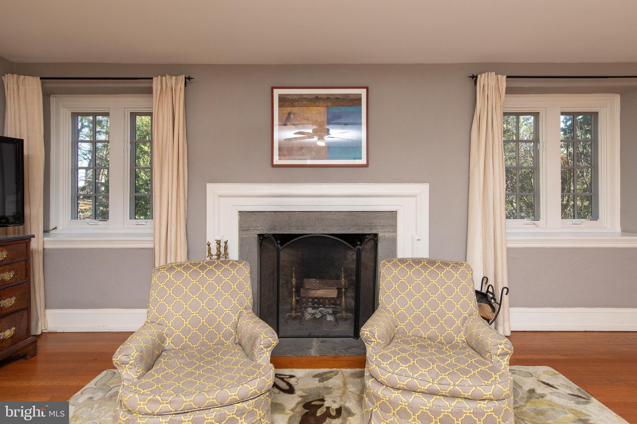 8401 SAINT MARTINS LANE