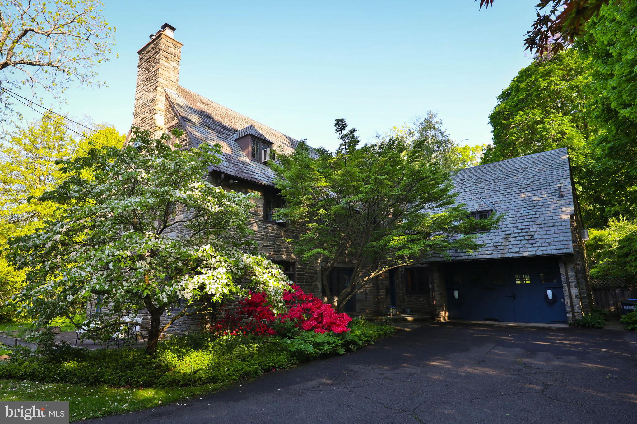 8401 SAINT MARTINS LANE