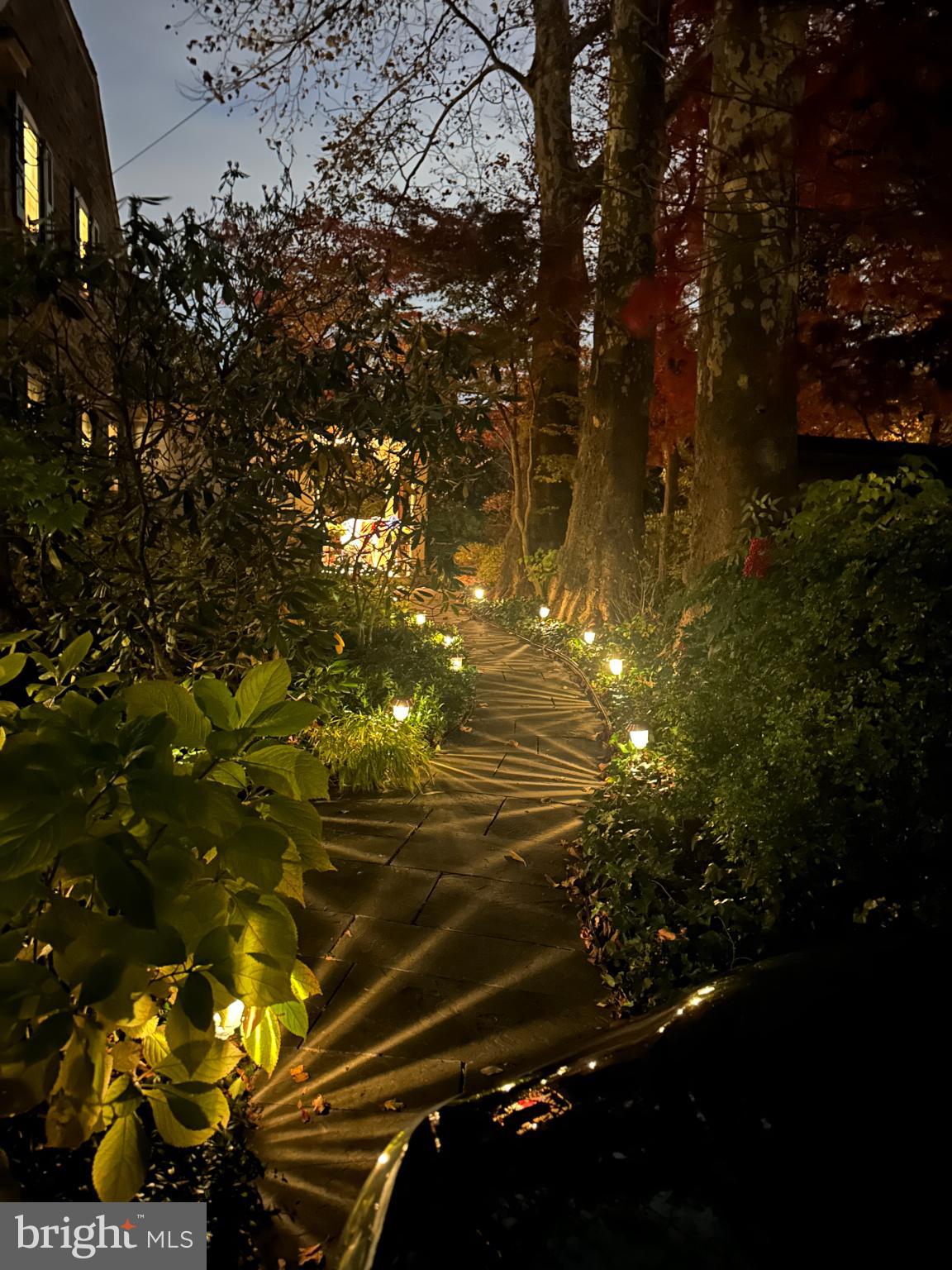 8720 PROSPECT AVENUE