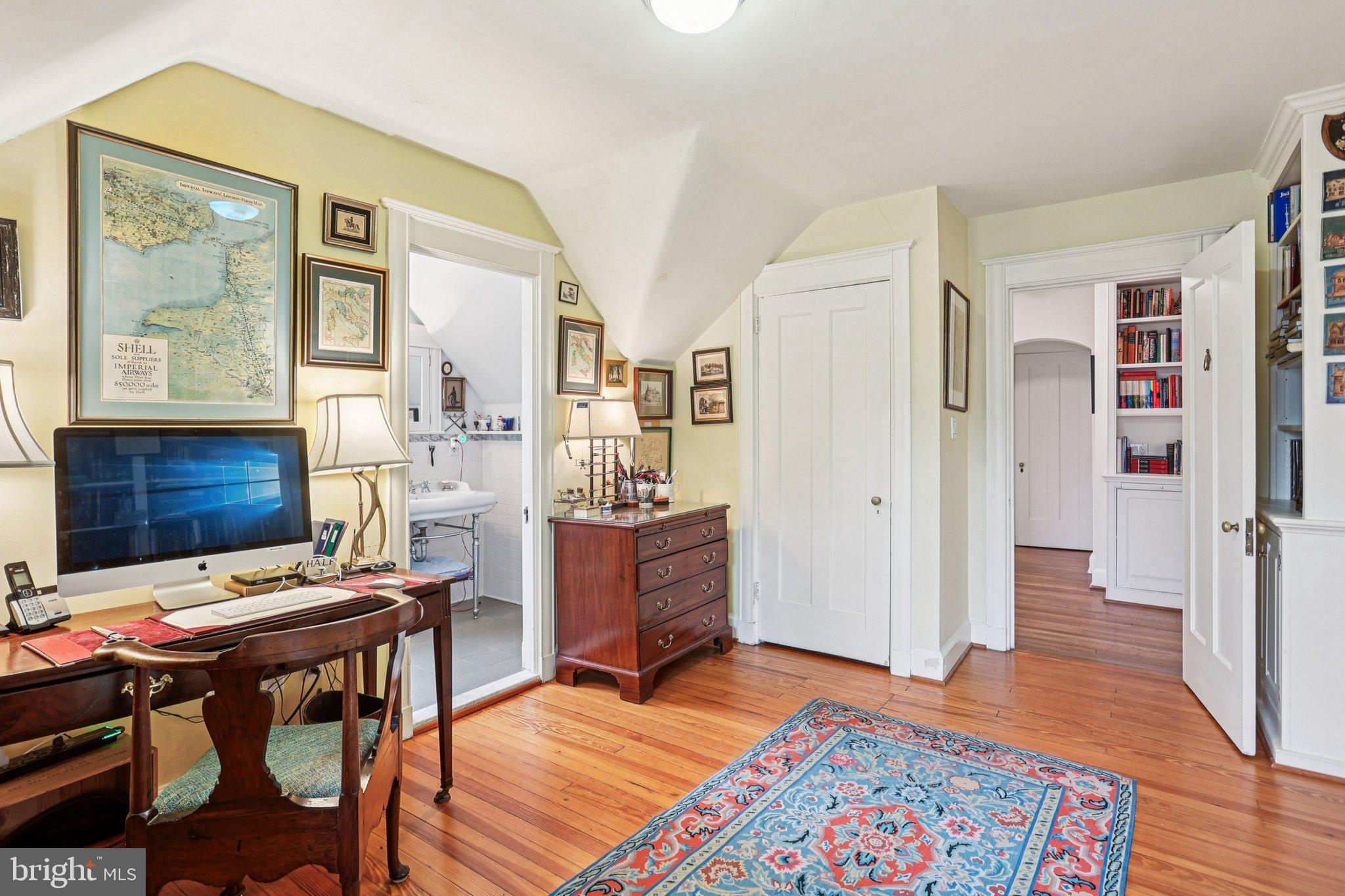 8720 PROSPECT AVENUE