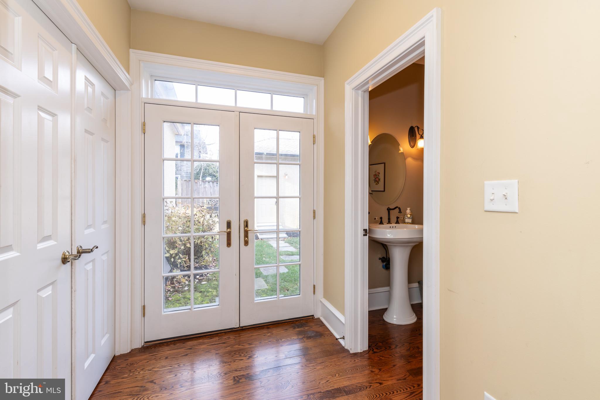 8204 CRITTENDEN STREET