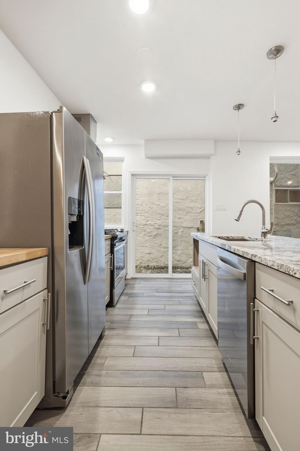 7815 GERMANTOWN AVENUE