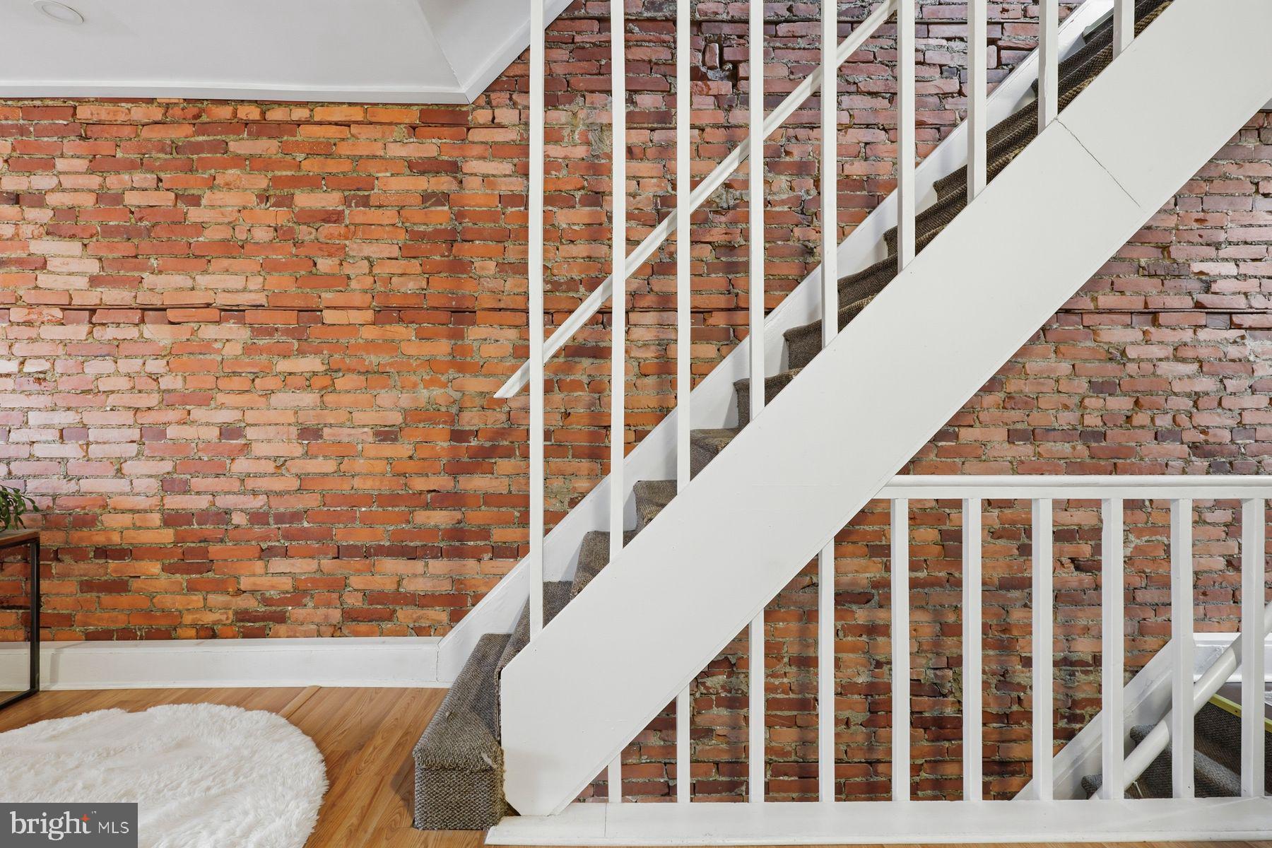 7815 GERMANTOWN AVENUE