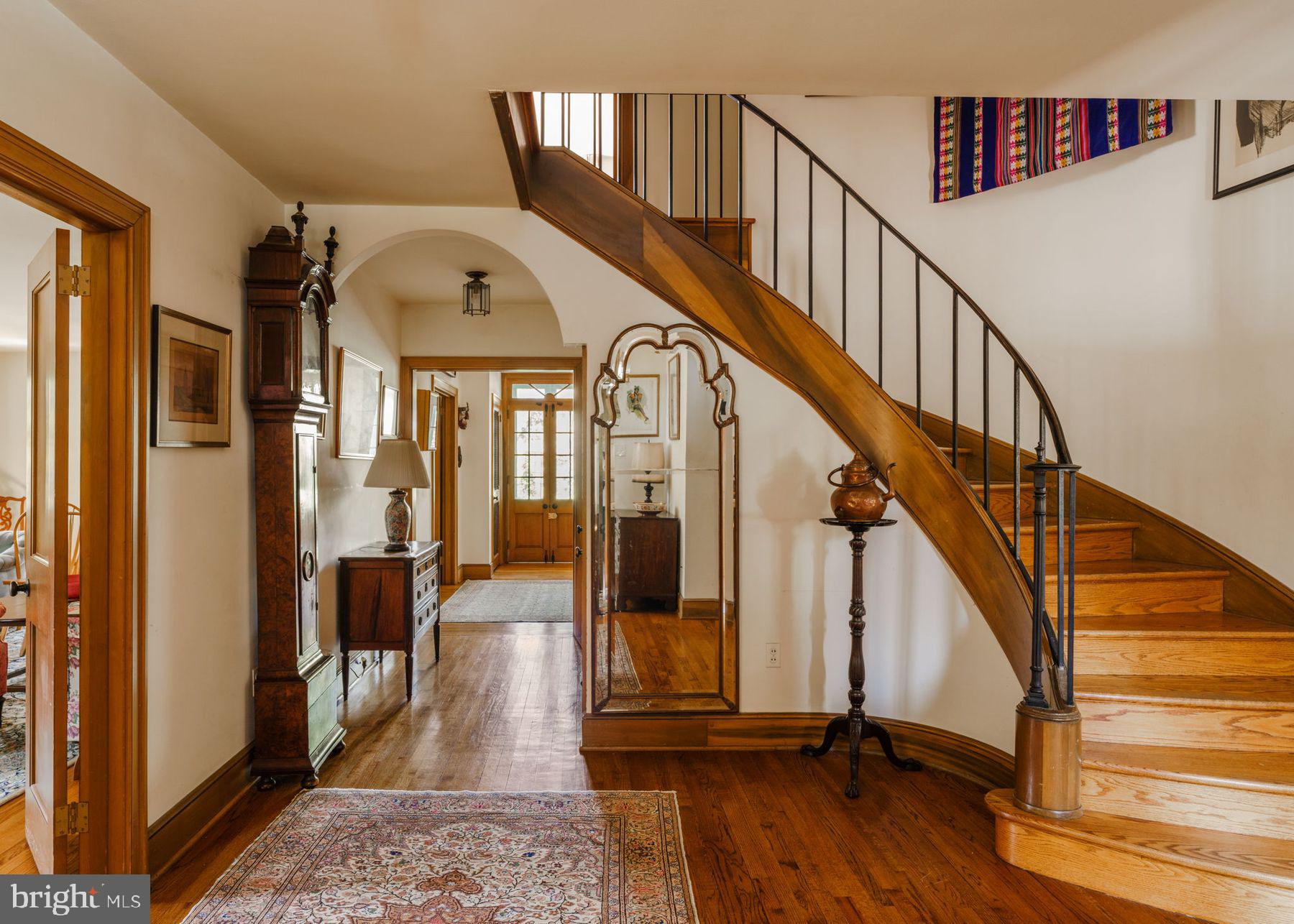 401 W SPRINGFIELD AVENUE