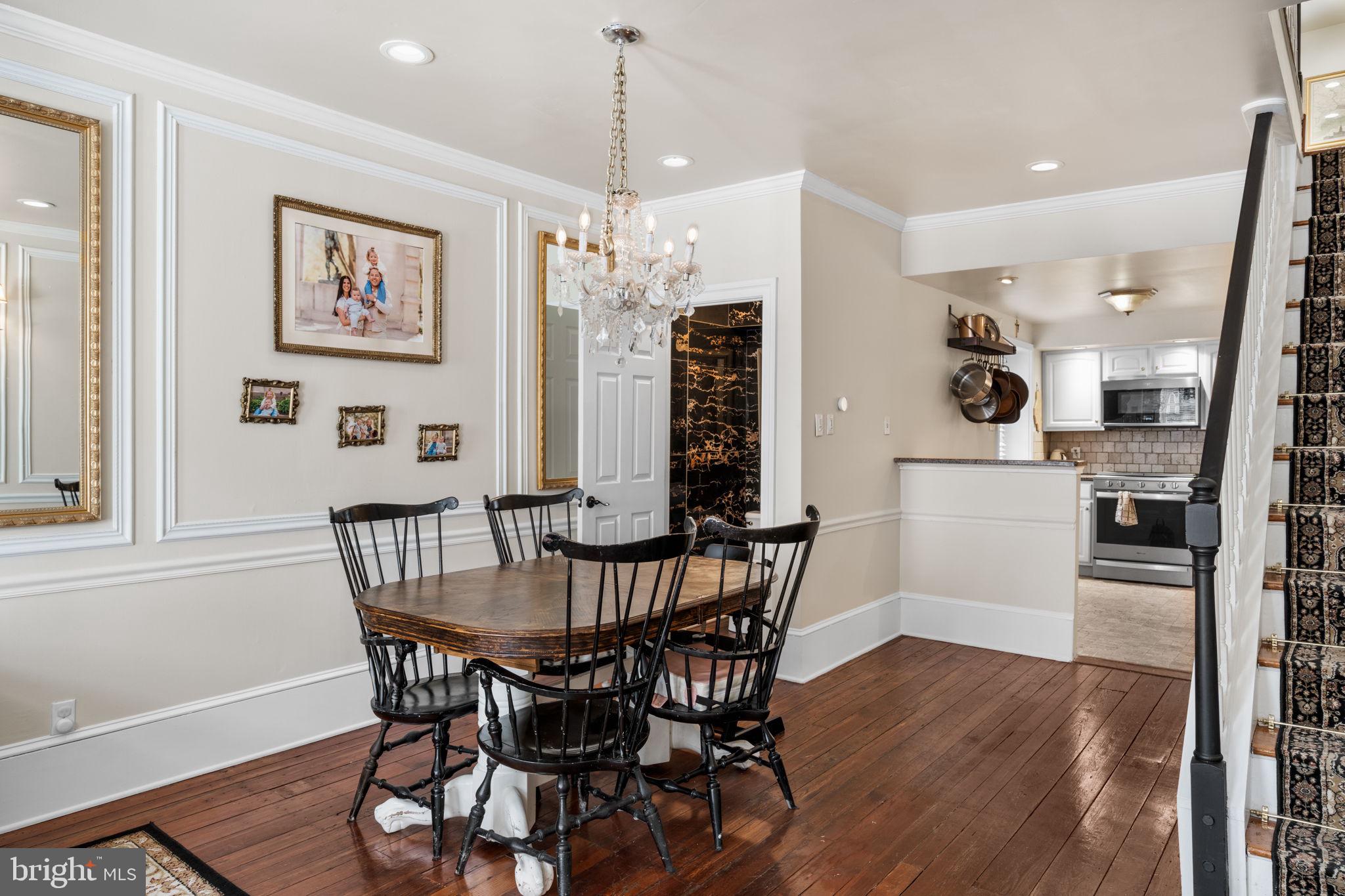 802 N BAMBREY STREET