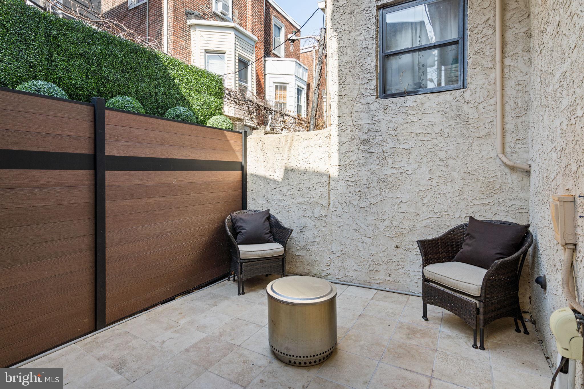 802 N BAMBREY STREET