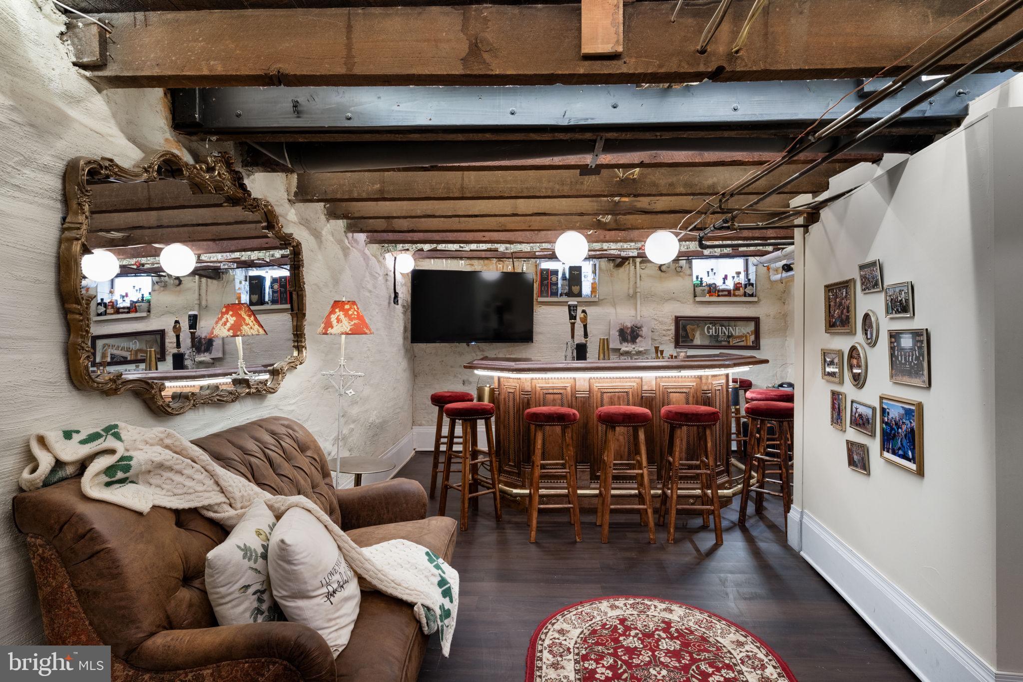 802 N BAMBREY STREET