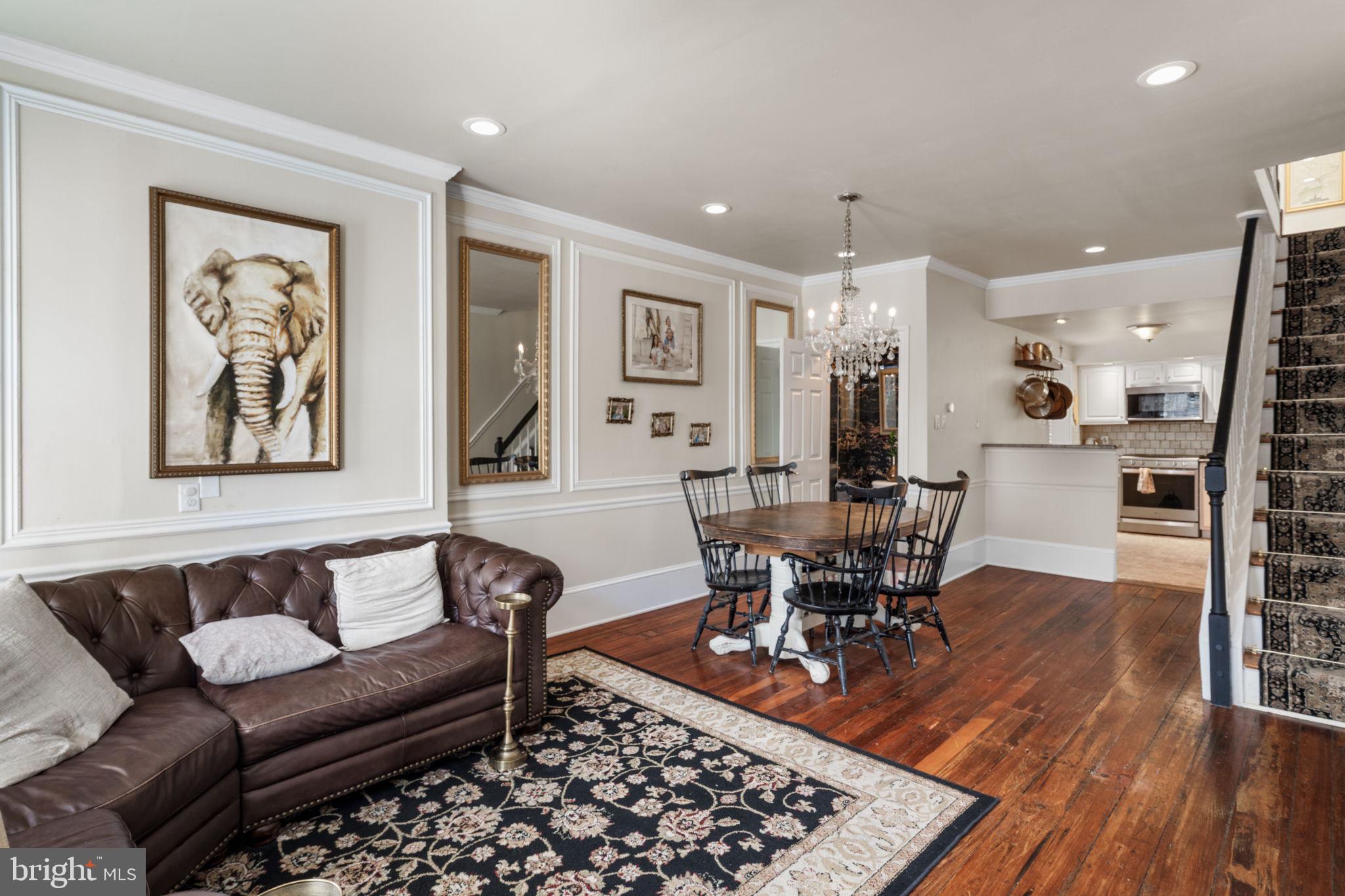 802 N BAMBREY STREET