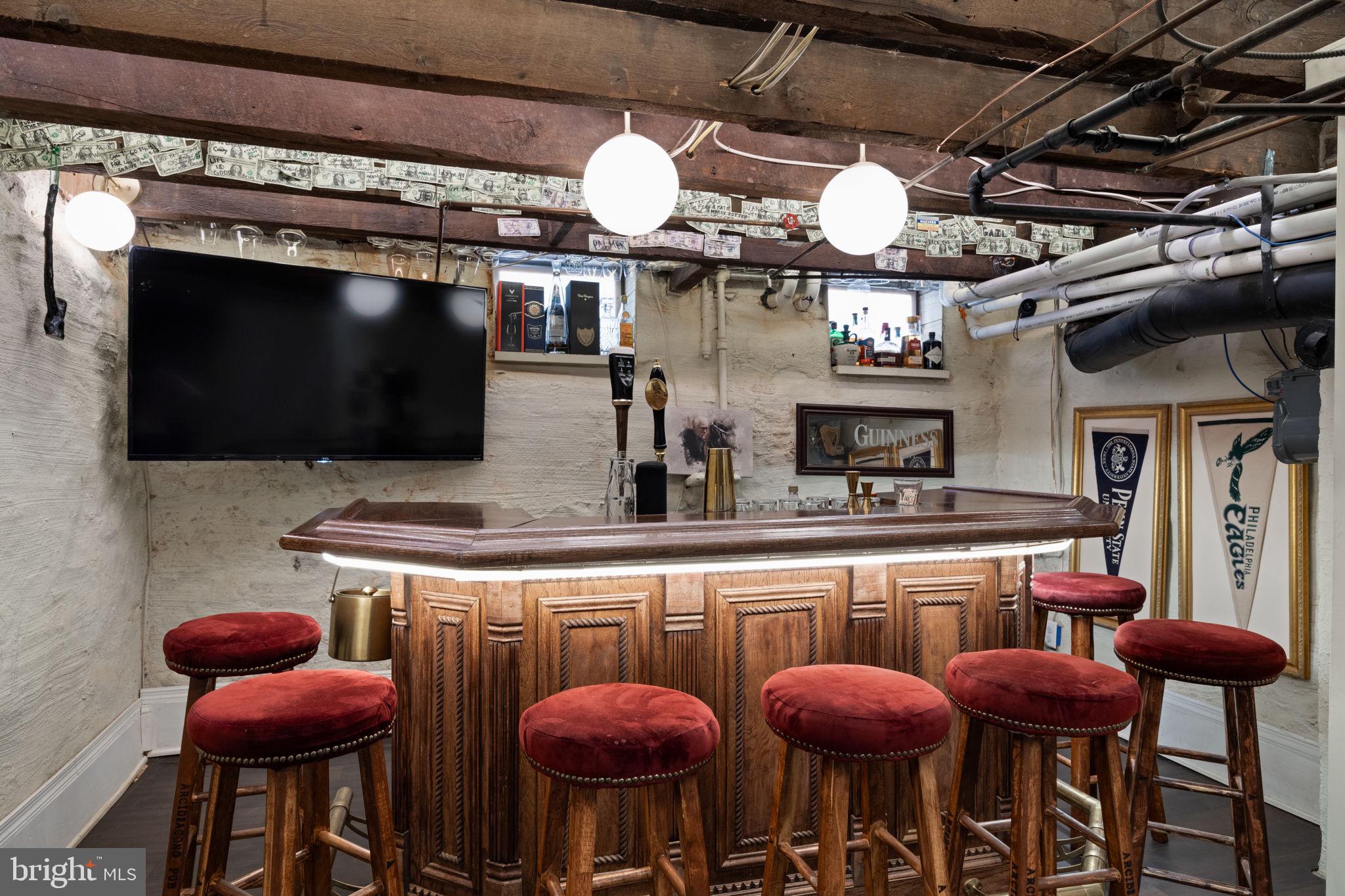 802 N BAMBREY STREET