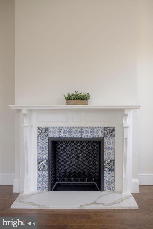 205 W HIGHLAND AVENUE