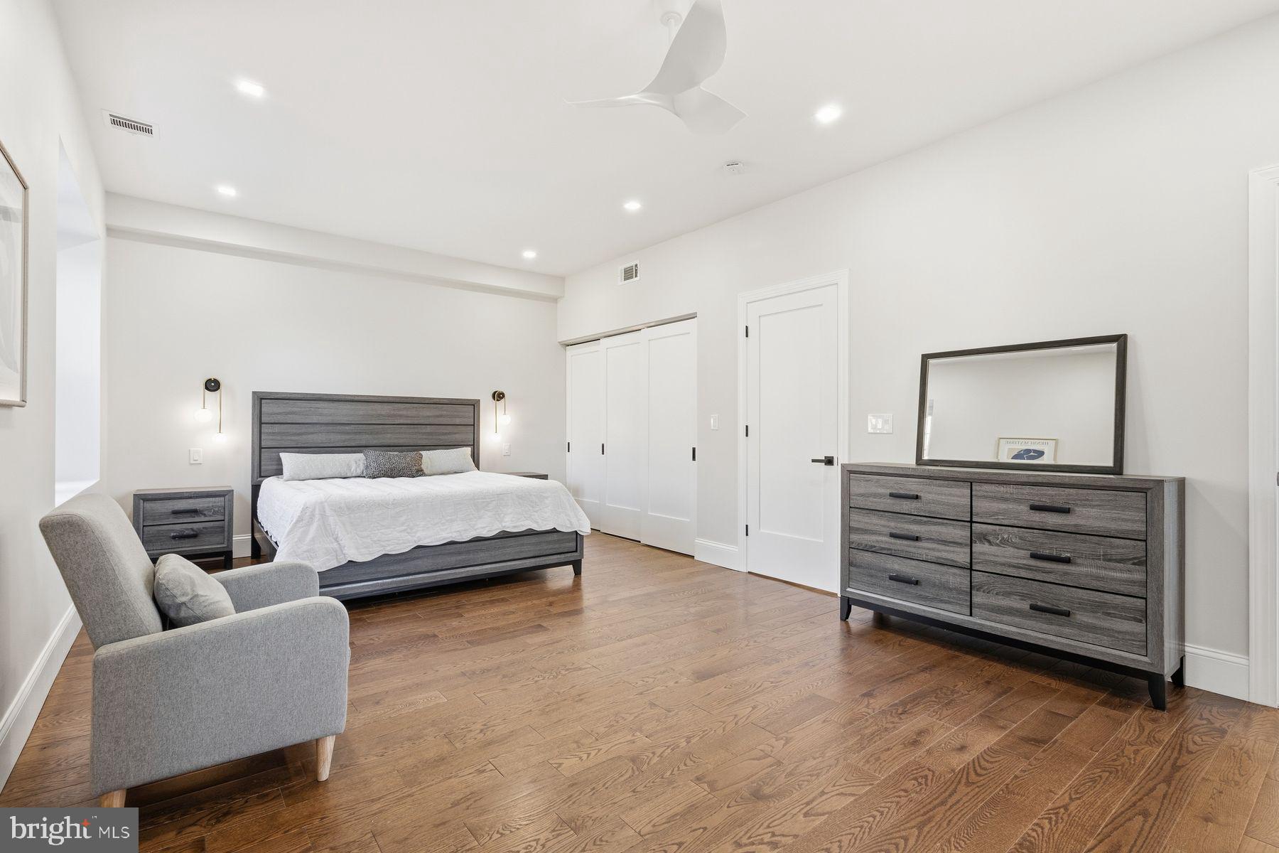 205 W HIGHLAND AVENUE