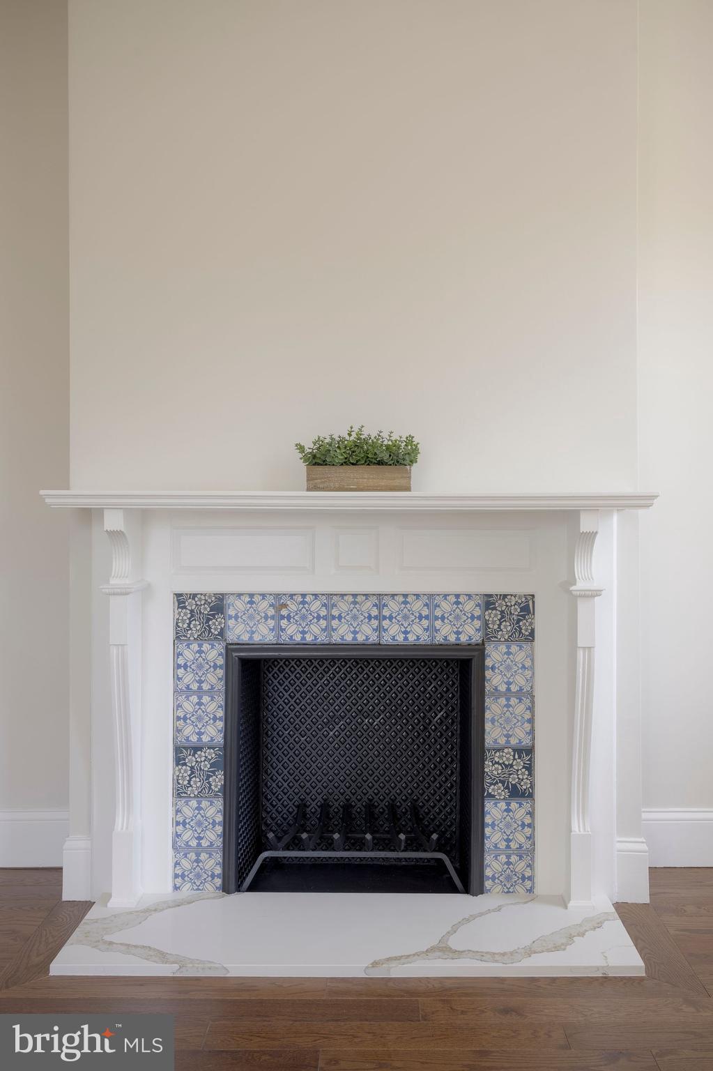 205 W HIGHLAND AVENUE