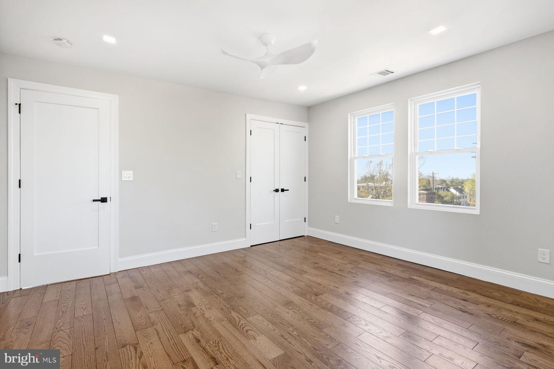 205 W HIGHLAND AVENUE