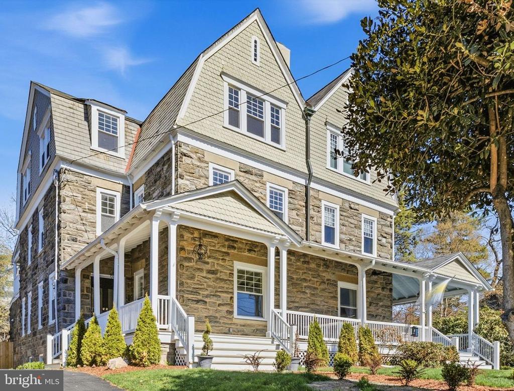 205 W HIGHLAND AVENUE