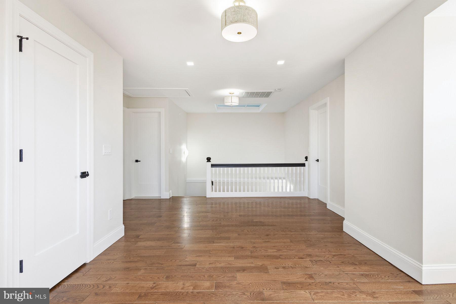 205 W HIGHLAND AVENUE