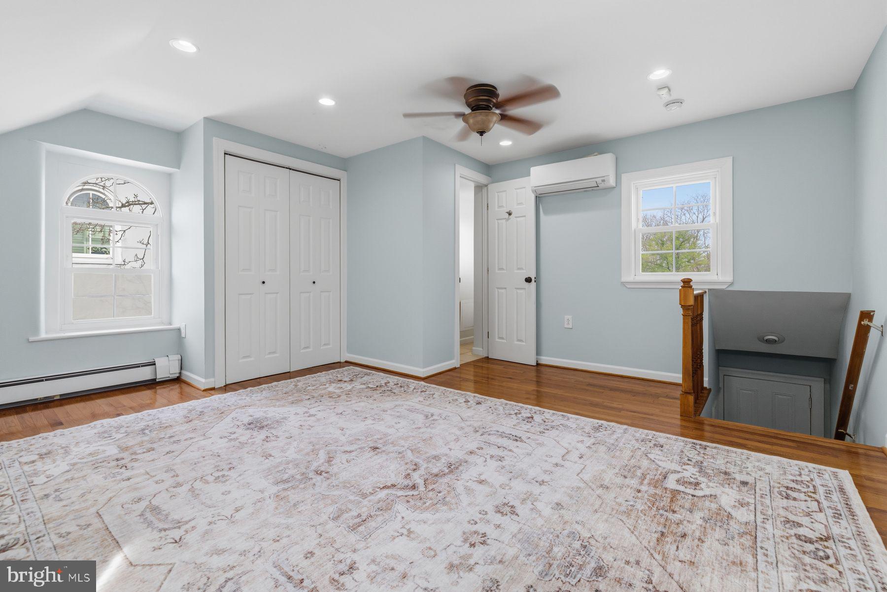 210 E EVERGREEN AVENUE E