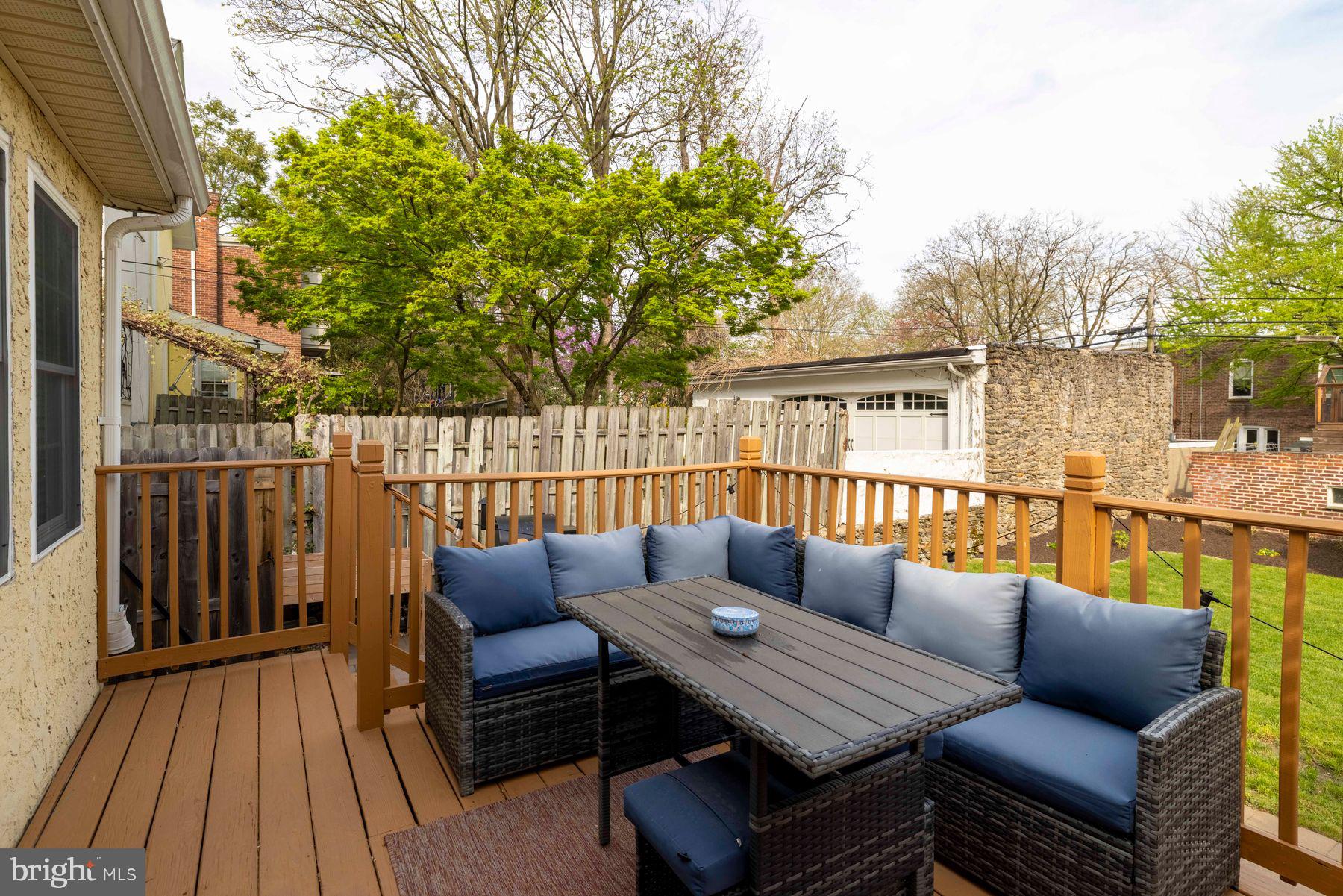 210 E EVERGREEN AVENUE E