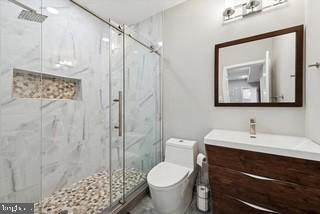 700 MOYER STREET 00 210