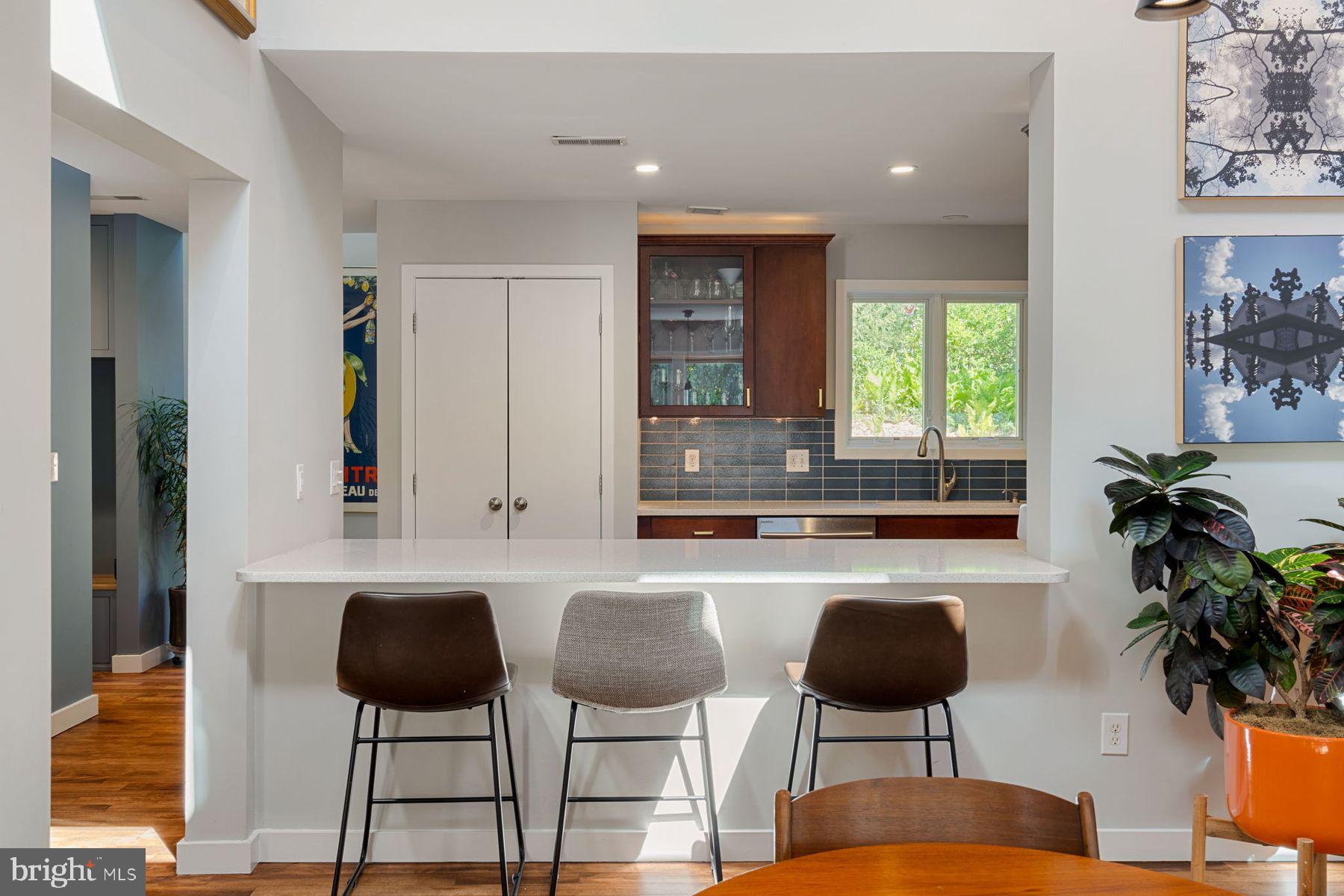 7621 SAINT MARTINS LANE