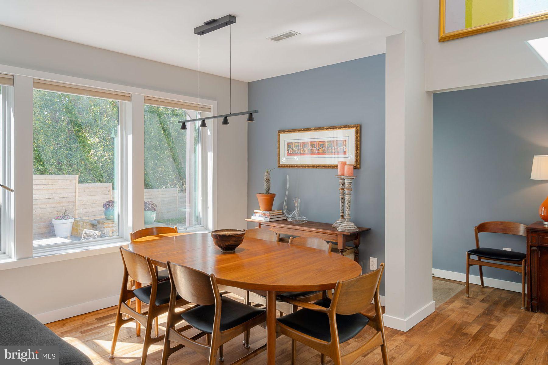 7621 SAINT MARTINS LANE