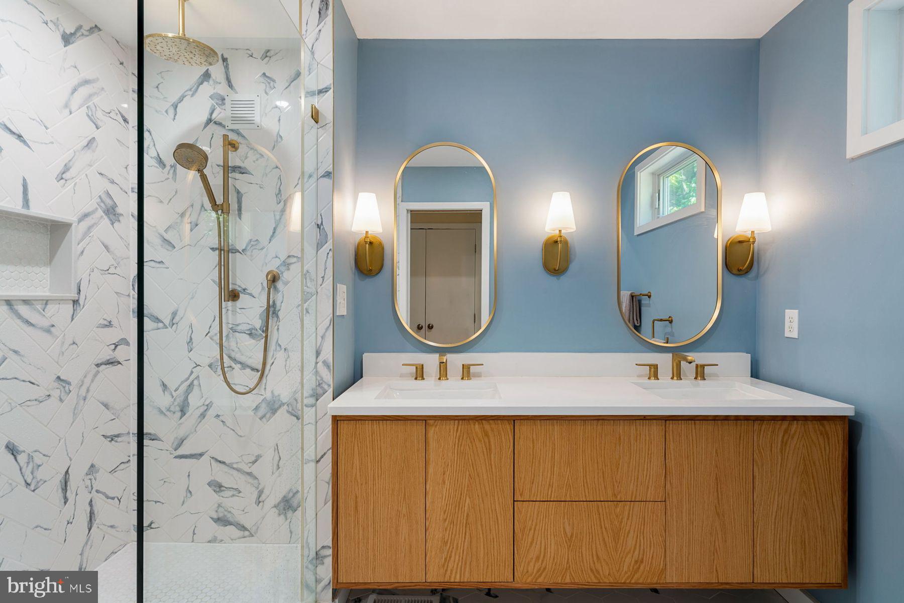 7621 SAINT MARTINS LANE