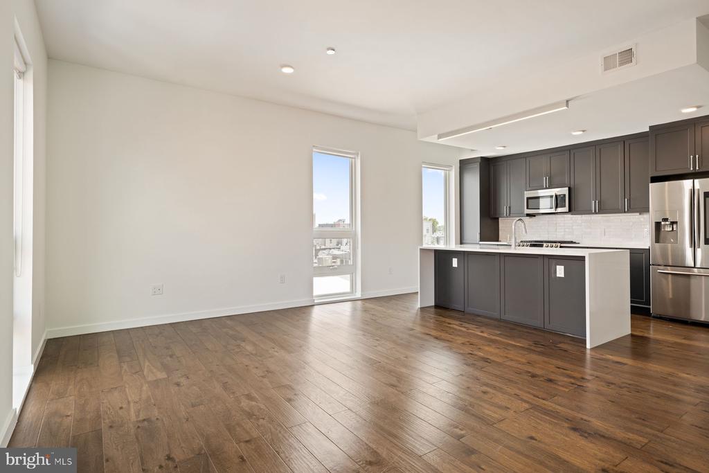 1501 N 30TH STREET