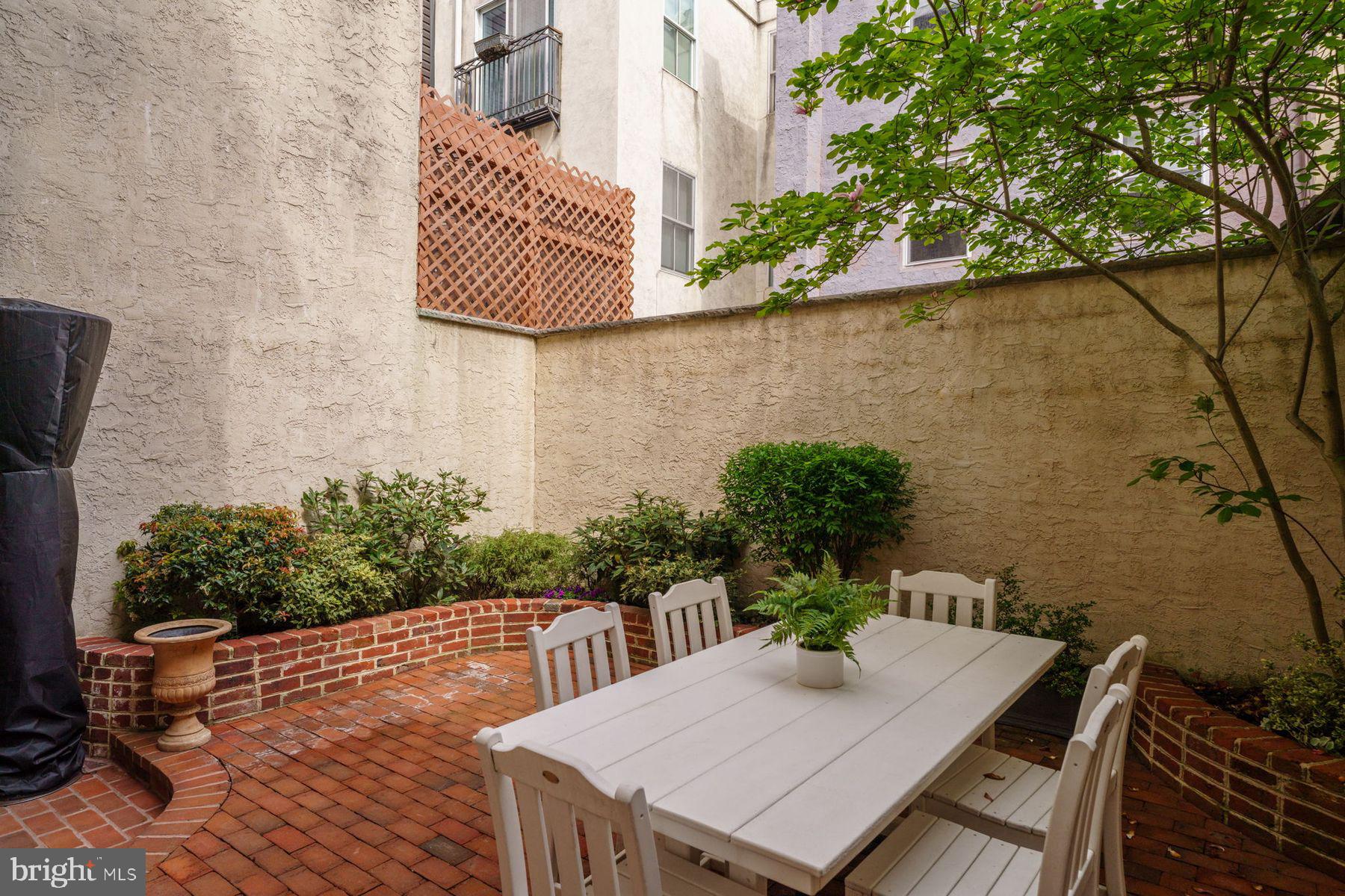 329-33 PEMBERTON STREET