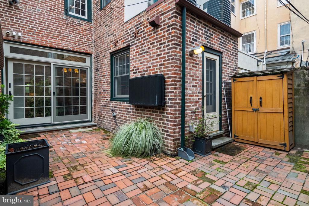 306 CYPRESS STREET