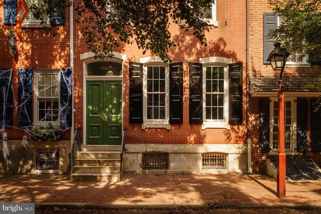 243 PINE STREET