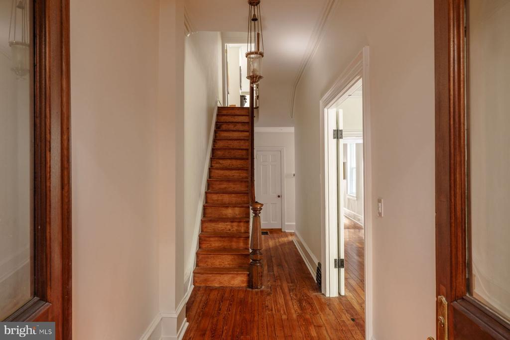 243 PINE STREET