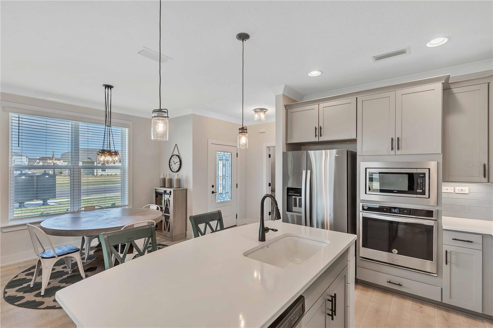 9117 GULF HAVEN DR