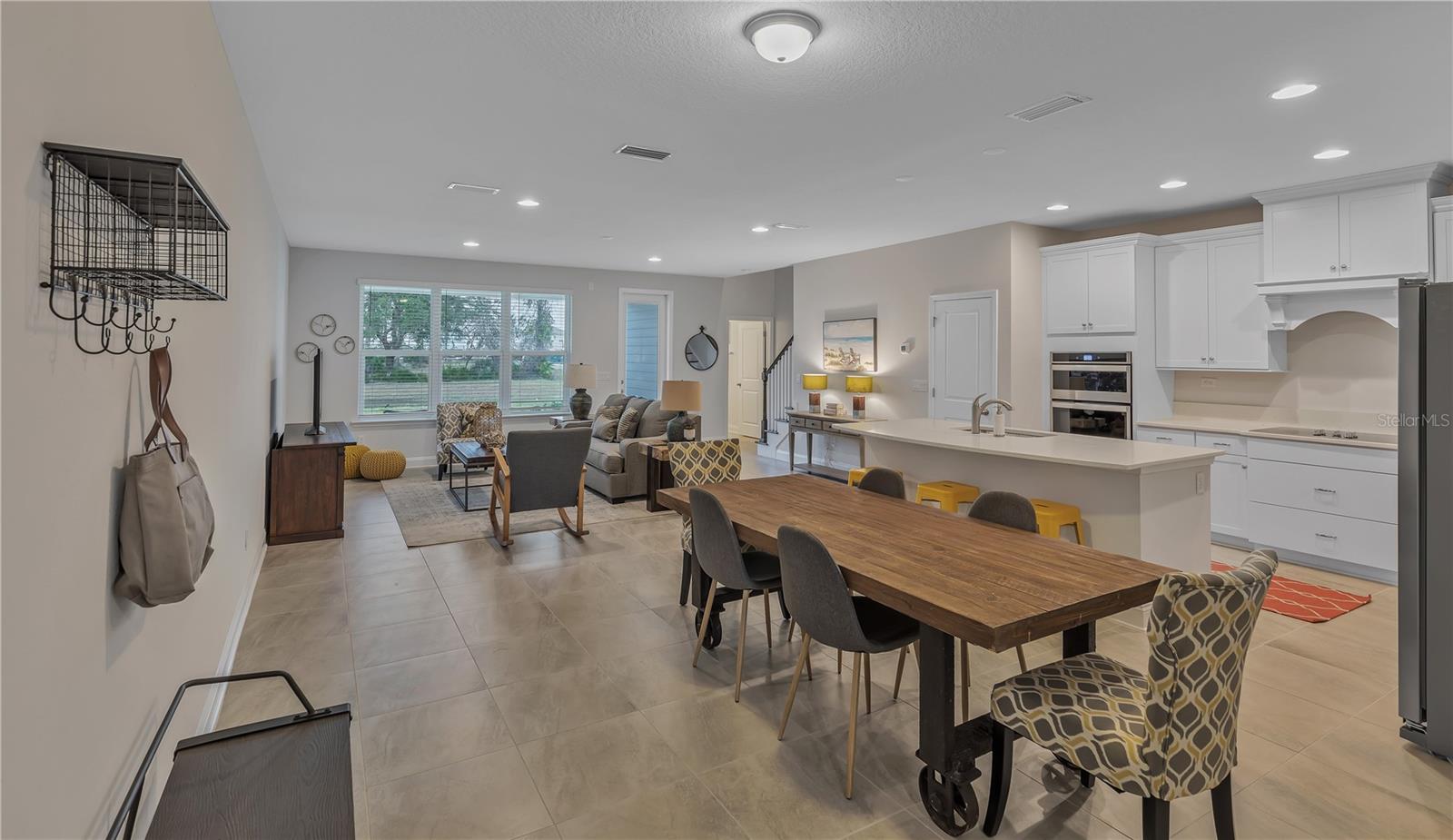 9140 GULF HAVEN DR