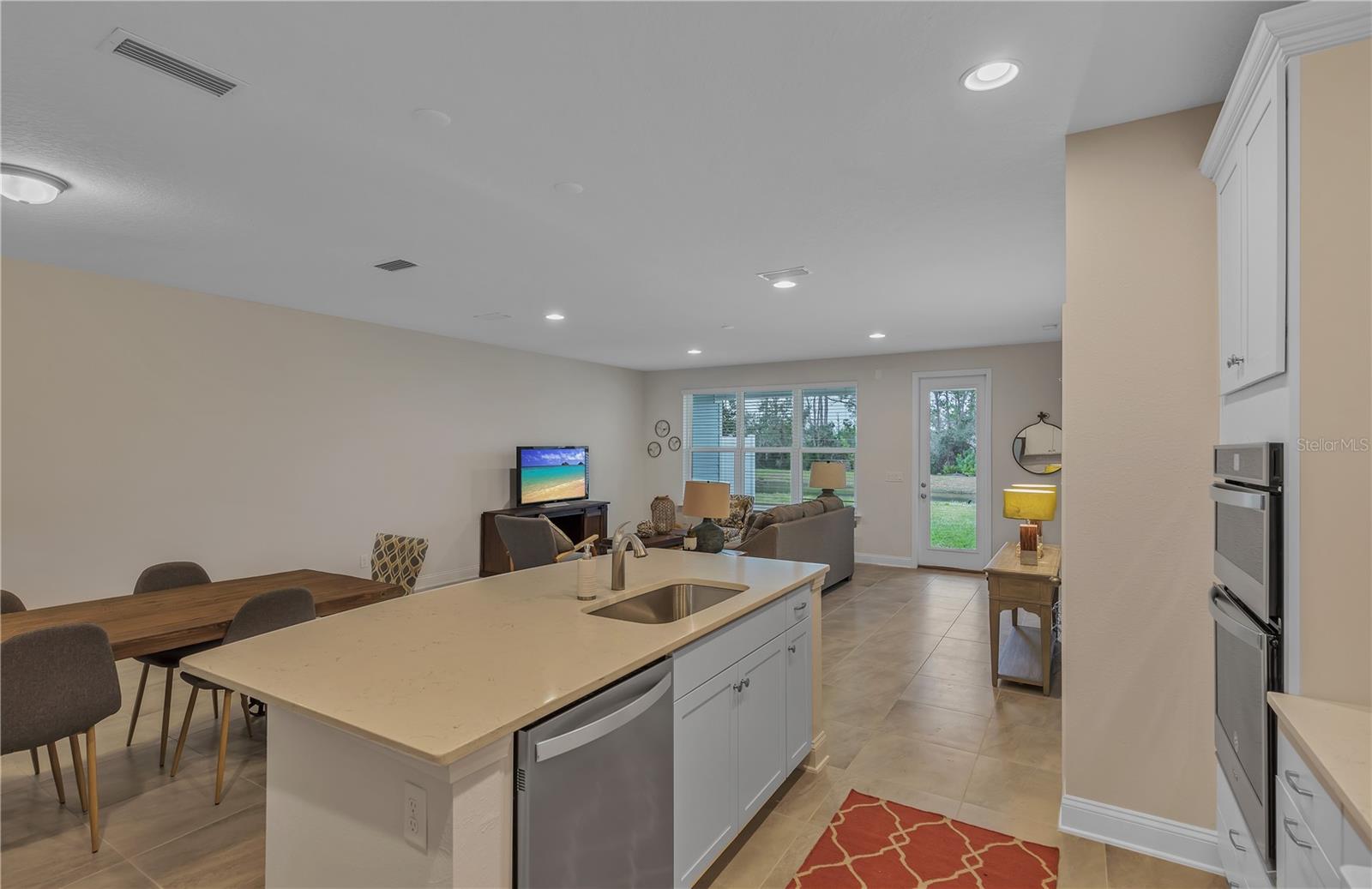 9140 GULF HAVEN DR
