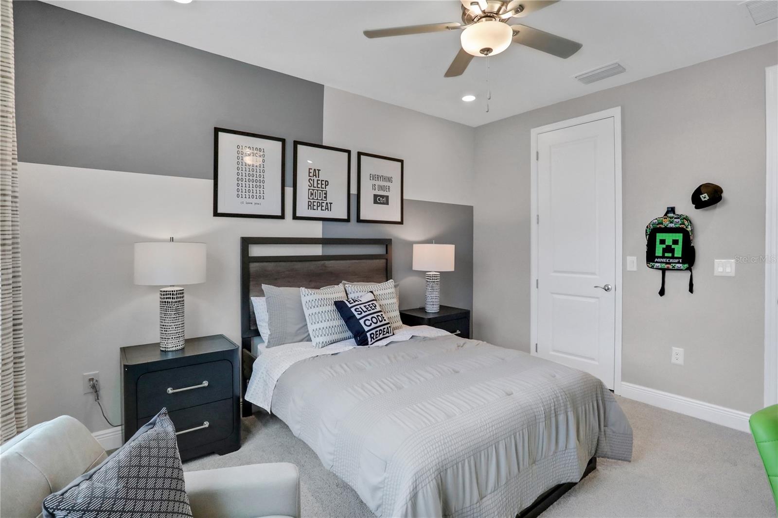 9109 GULF HAVEN DR