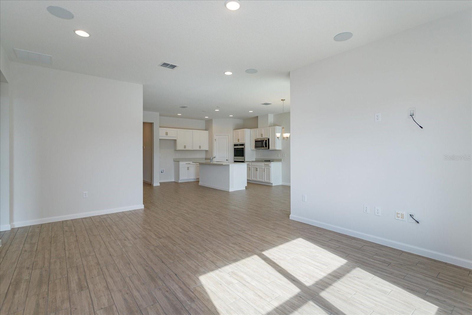 9125 CAPE COD RD