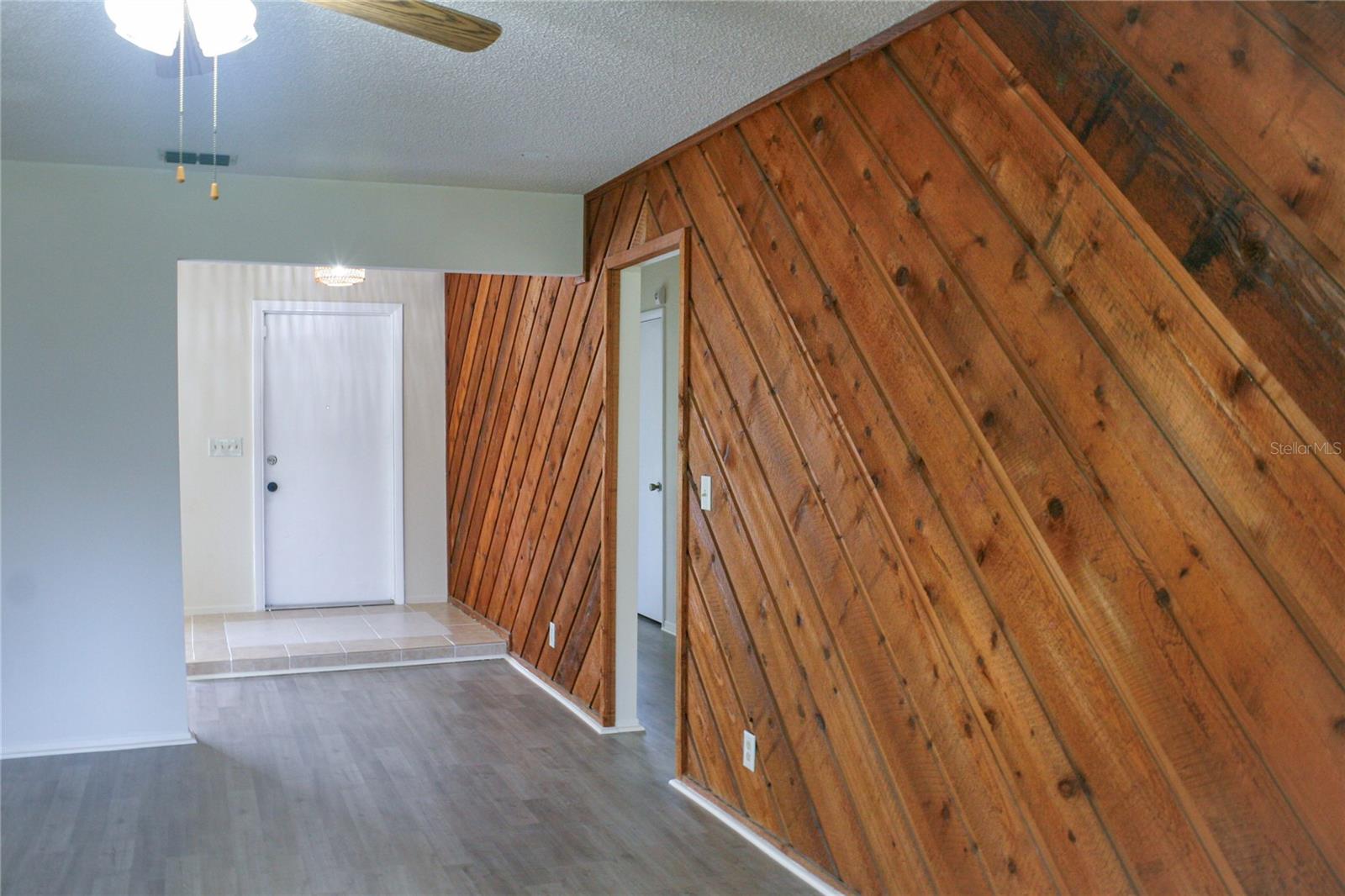 24 FLEETWOOD DR