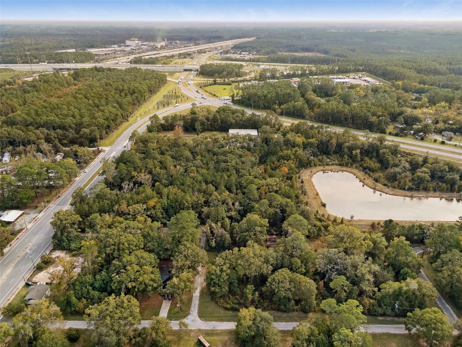 660 US HIGHWAY 301 S