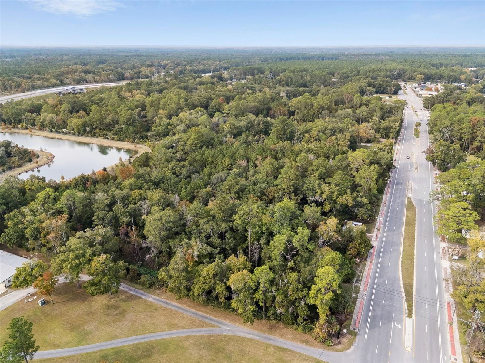 660 US HIGHWAY 301 S