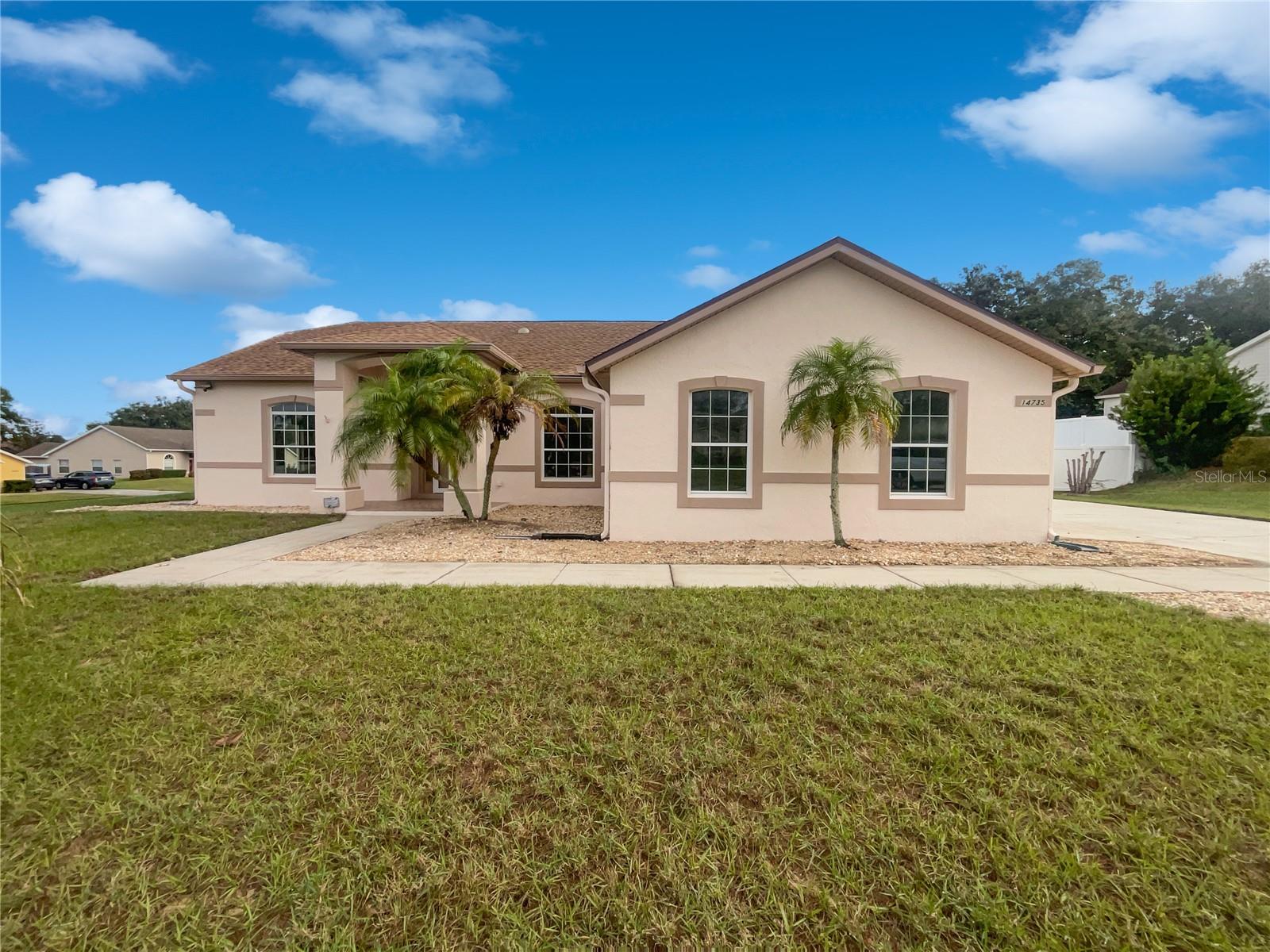 14735 YELLOW PINE LN