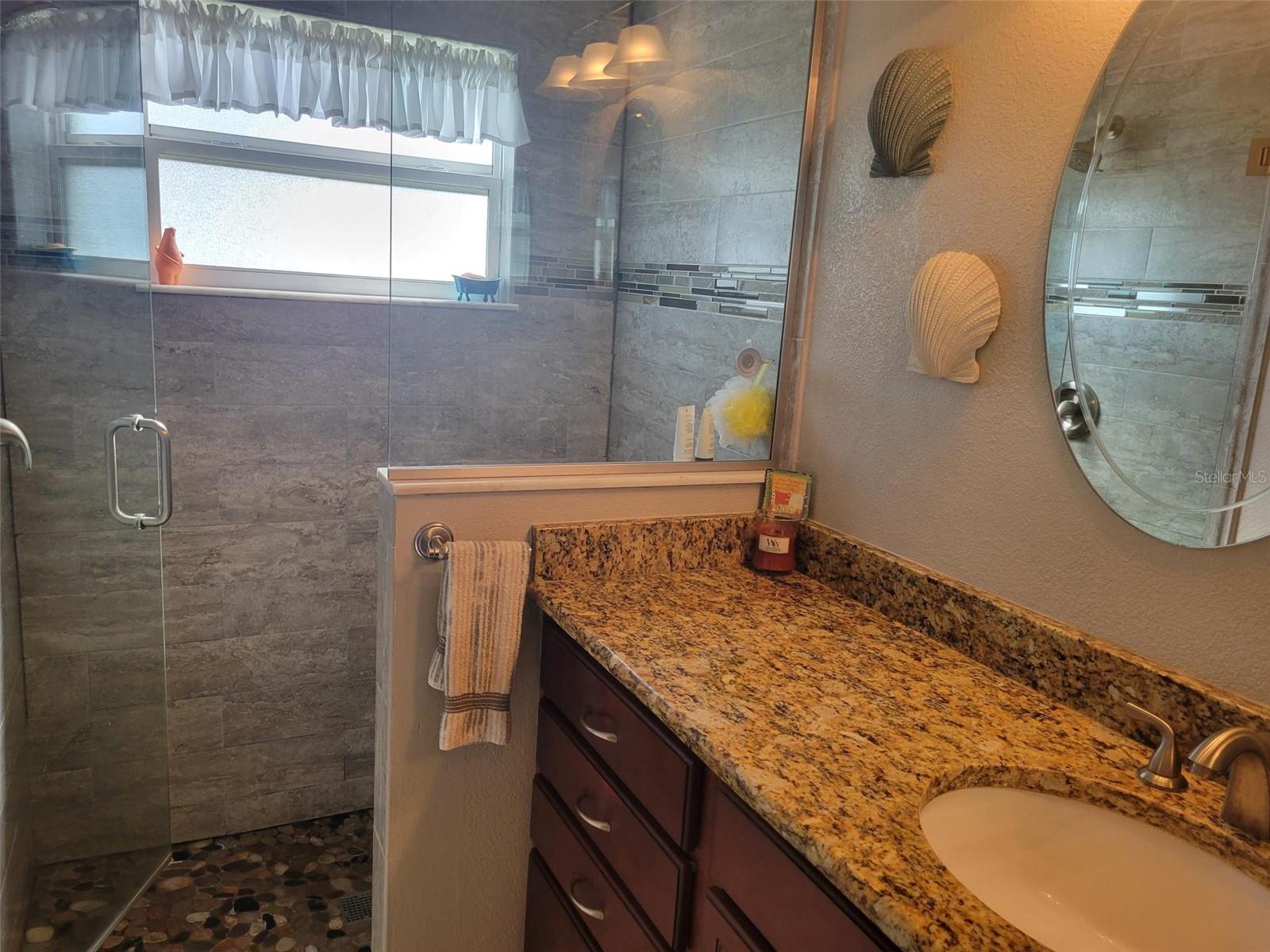 4392 SAMBOURNE ST